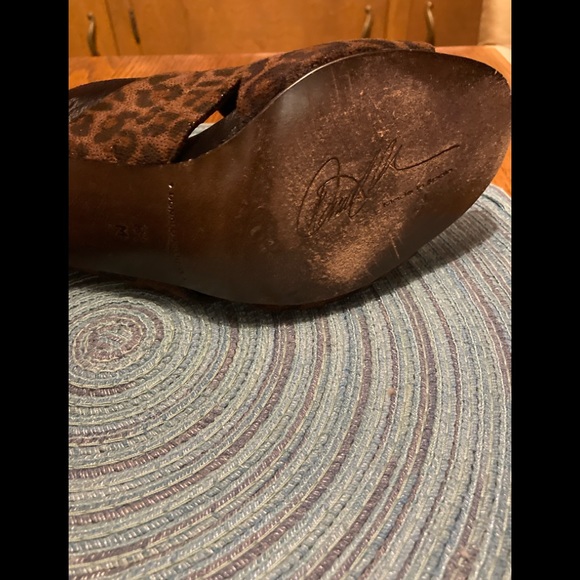 Donald J Pliner Avery S4 Leopard Print Sling Back Heels - Picture 7 of 14